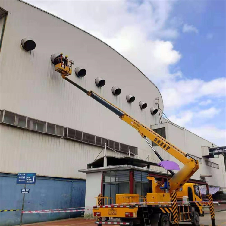 杭州滨江高空作业车出租服务：专业广告牌安装解决方案